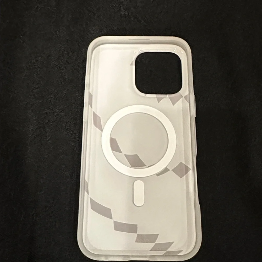 NWOT Sonix iPhone 16 Pro Max Checkmate Neutral Case
